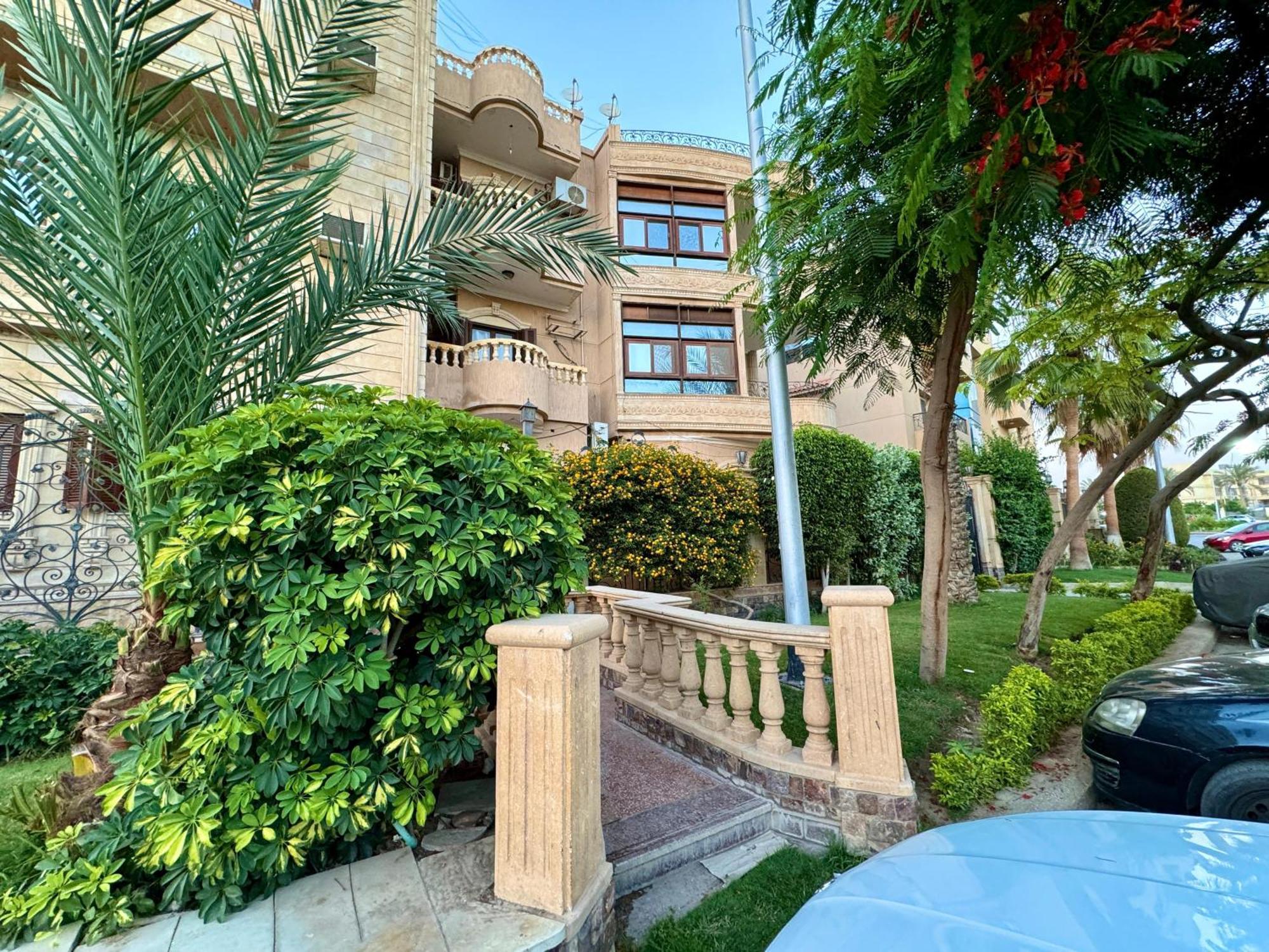 Apartment Peaceful Garden-view In Private