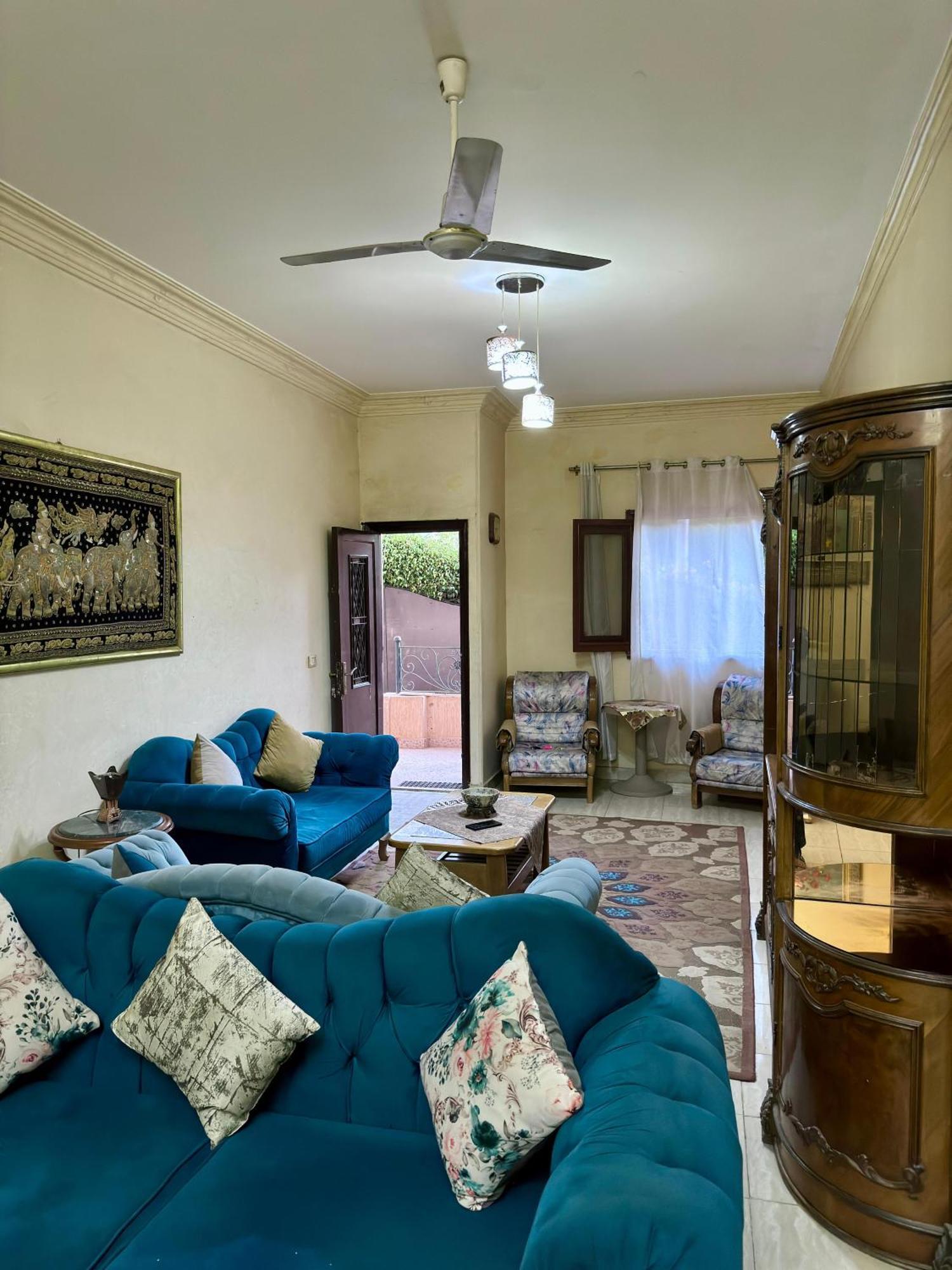 Peaceful Garden-view In Private Apartment Cairo